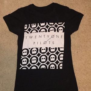 Twenty One Pilots Tee